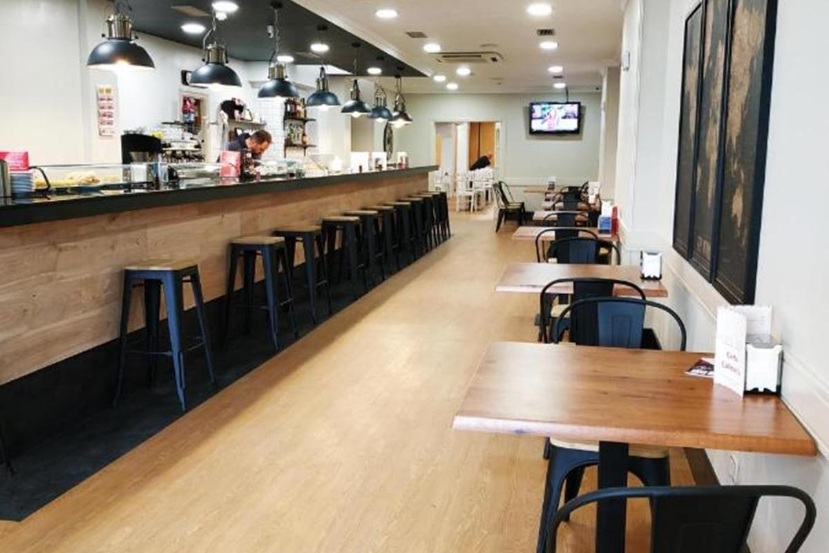 Iraipe Izaga Hostal Noáin Zewnętrze zdjęcie
